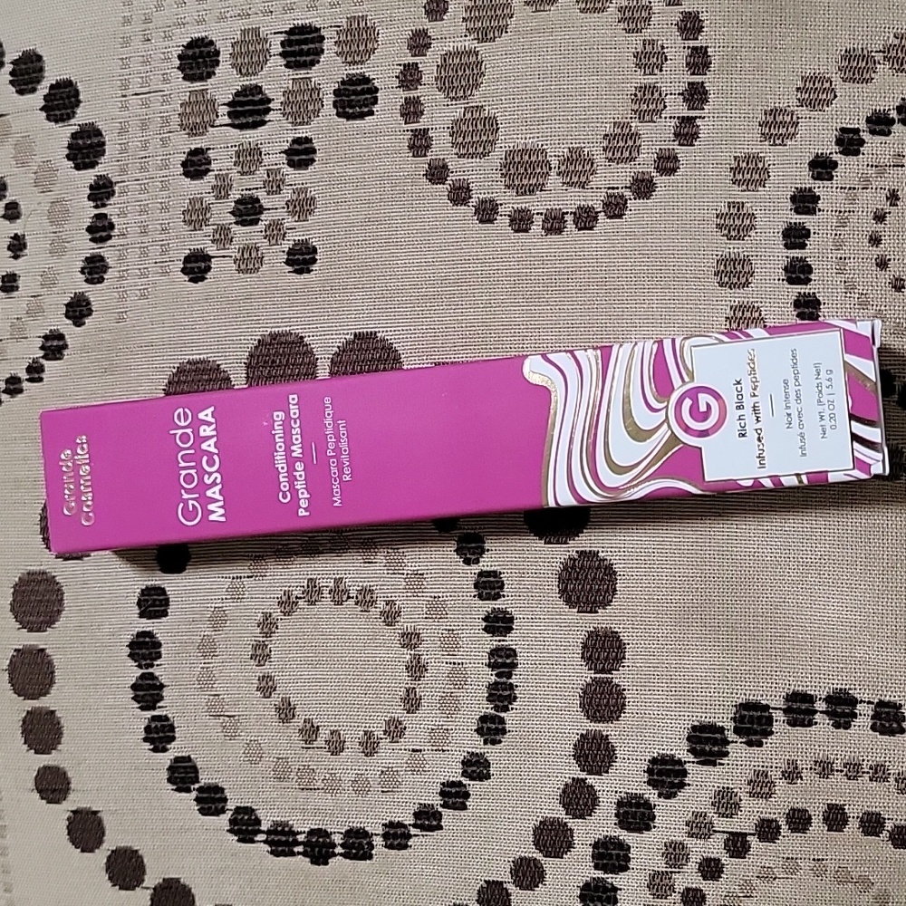 Grande Cosmetics Grande MASCARA Conditioning Peptide Mascara 5.6g